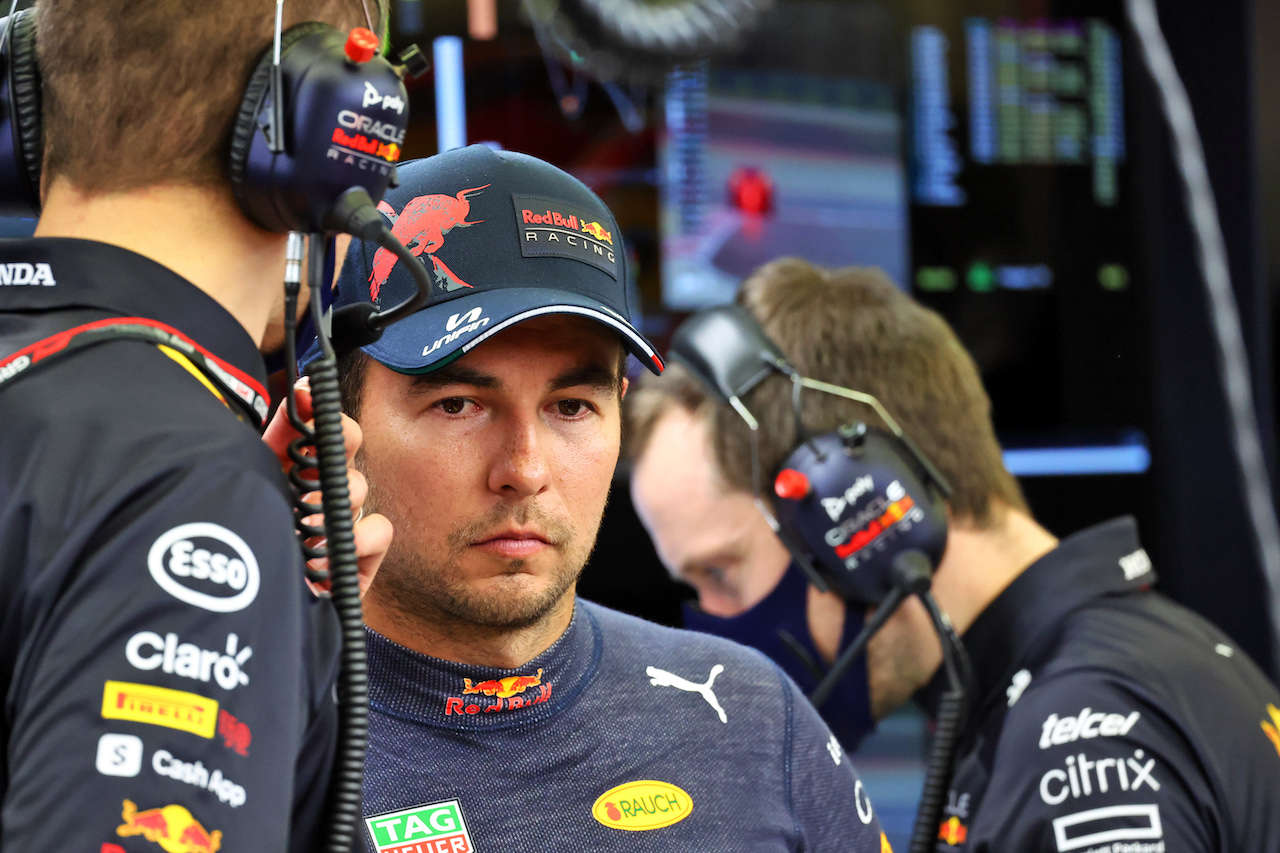 TEST BAHRAIN, Sergio Perez (MEX) Red Bull Racing.
10.03.2022. Formula 1 Testing, Sakhir, Bahrain, Day One.
- www.xpbimages.com, EMail: requests@xpbimages.com © Copyright: Batchelor / XPB Images