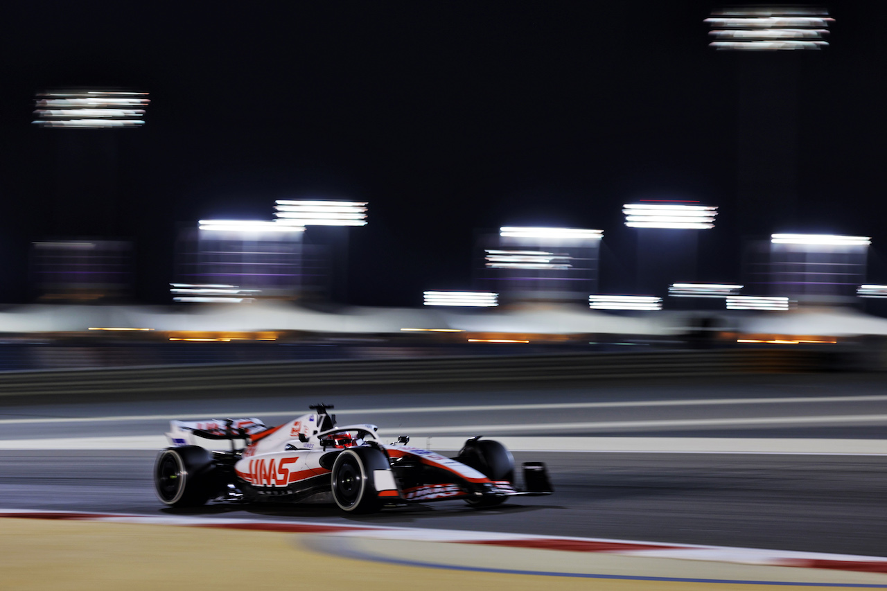 TEST BAHRAIN, Pietro Fittipaldi (BRA) Haas VF-22 Reserve Driver.
10.03.2022. Formula 1 Testing, Sakhir, Bahrain, Day One.
- www.xpbimages.com, EMail: requests@xpbimages.com © Copyright: Bearne / XPB Images