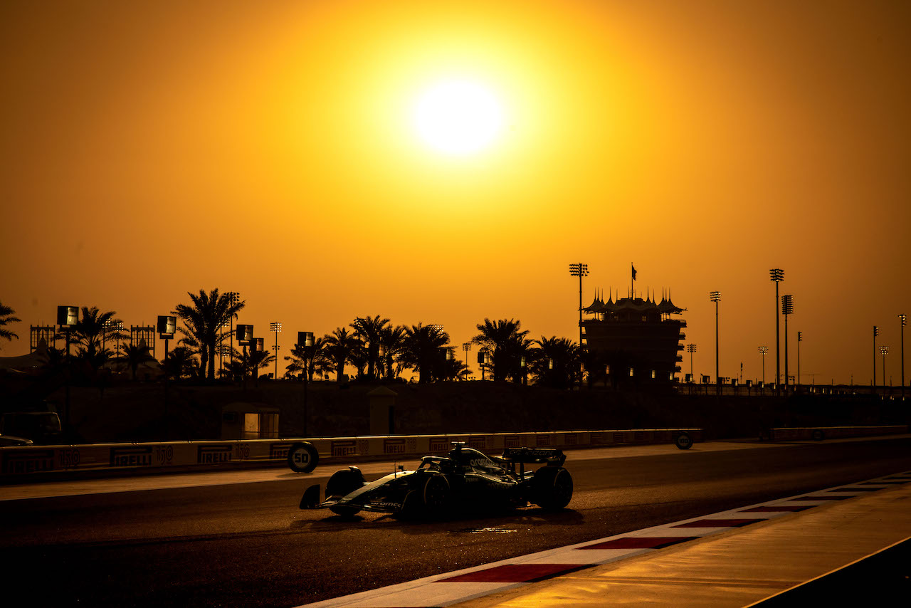 TEST BAHRAIN, Lance Stroll (CDN) Aston Martin F1 Team AMR22.
10.03.2022. Formula 1 Testing, Sakhir, Bahrain, Day One.
- www.xpbimages.com, EMail: requests@xpbimages.com © Copyright: Bearne / XPB Images