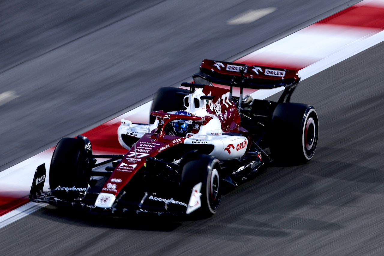 TEST BAHRAIN, Valtteri Bottas (FIN) Alfa Romeo F1 Team C42.
10.03.2022. Formula 1 Testing, Sakhir, Bahrain, Day One.
 - www.xpbimages.com, EMail: requests@xpbimages.com © Copyright: Coates / XPB Images