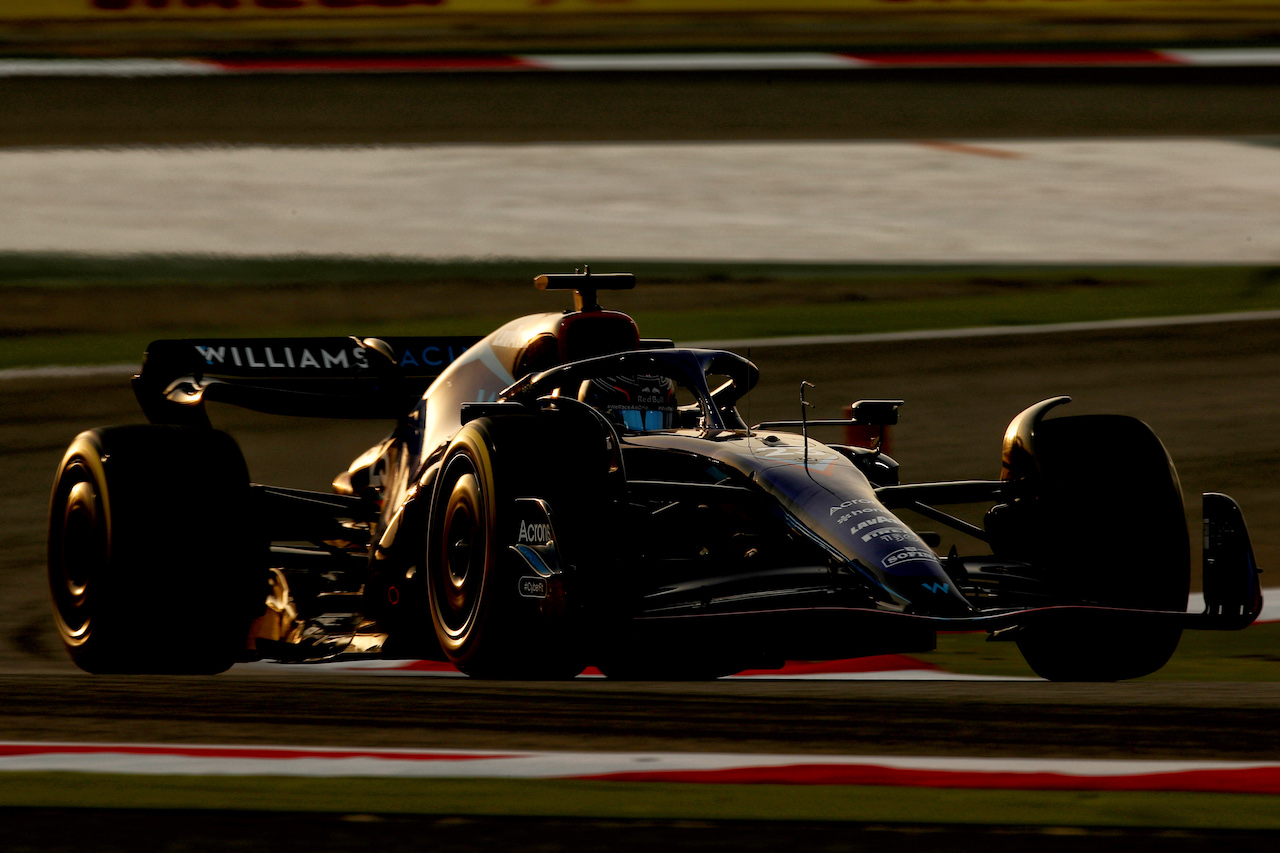 TEST BAHRAIN, Alexander Albon (THA) Williams Racing FW44.
10.03.2022. Formula 1 Testing, Sakhir, Bahrain, Day One.
 - www.xpbimages.com, EMail: requests@xpbimages.com © Copyright: Coates / XPB Images