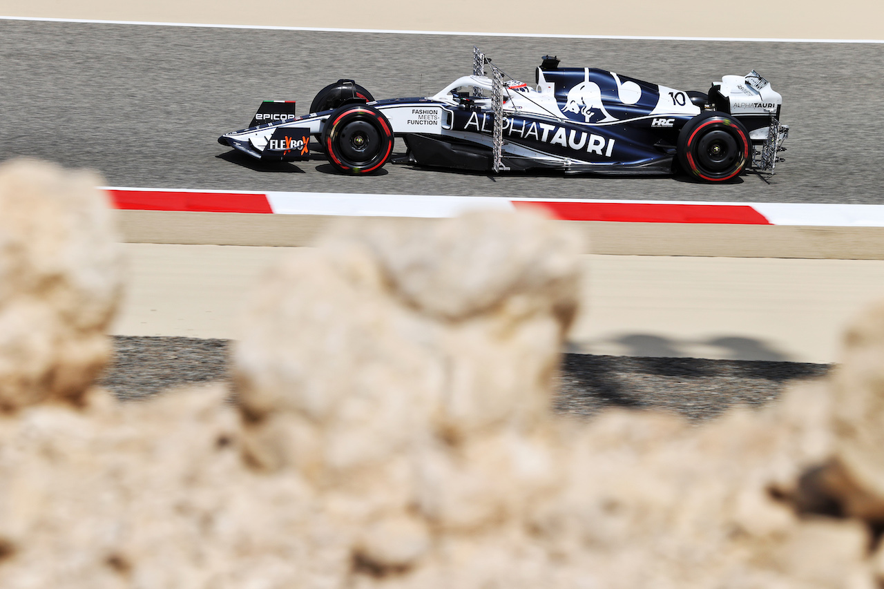 TEST BAHRAIN, Pierre Gasly (FRA) AlphaTauri AT03.
10.03.2022. Formula 1 Testing, Sakhir, Bahrain, Day One.
- www.xpbimages.com, EMail: requests@xpbimages.com © Copyright: Moy / XPB Images