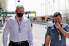 TEST BAHRAIN, (L to R): Ross Brawn (GBR) Managing Director, Motor Sports with Will Buxton (GBR) F1 Digital Presenter.
10.03.2022. Formula 1 Testing, Sakhir, Bahrain, Day One.
- www.xpbimages.com, EMail: requests@xpbimages.com © Copyright: Bearne / XPB Images