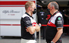 TEST BAHRAIN, (L to R): Valtteri Bottas (FIN) Mercedes AMG F1 with Frederic Vasseur (FRA) Alfa Romeo F1 Team Team Principal.
10.03.2022. Formula 1 Testing, Sakhir, Bahrain, Day One.
- www.xpbimages.com, EMail: requests@xpbimages.com © Copyright: Bearne / XPB Images