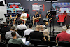 TEST BAHRAIN, (L to R): Nicholas Latifi (CDN) Williams Racing; Yuki Tsunoda (JPN) AlphaTauri; Max Verstappen (NLD) Red Bull Racing; e George Russell (GBR) Mercedes AMG F1, in the FIA Press Conference.
10.03.2022. Formula 1 Testing, Sakhir, Bahrain, Day One.
- www.xpbimages.com, EMail: requests@xpbimages.com © Copyright: Bearne / XPB Images