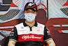 TEST BAHRAIN, Guanyu Zhou (CHN) Alfa Romeo F1 Team in the FIA Press Conference.
10.03.2022. Formula 1 Testing, Sakhir, Bahrain, Day One.
- www.xpbimages.com, EMail: requests@xpbimages.com © Copyright: Bearne / XPB Images