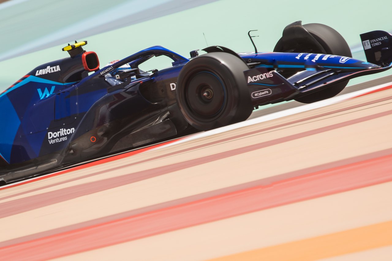 TEST BAHRAIN, Nicholas Latifi (CDN) Williams Racing FW44.
11.03.2022. Formula 1 Testing, Sakhir, Bahrain, Day Two.
- www.xpbimages.com, EMail: requests@xpbimages.com © Copyright: Bearne / XPB Images