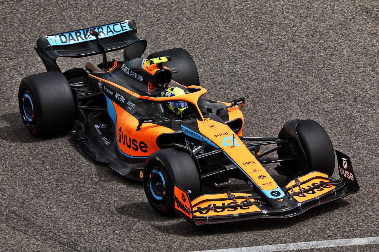TEST BAHRAIN, Lando Norris (GBR) McLaren MCL36.
11.03.2022. Formula 1 Testing, Sakhir, Bahrain, Day Two.
- www.xpbimages.com, EMail: requests@xpbimages.com © Copyright: Batchelor / XPB Images