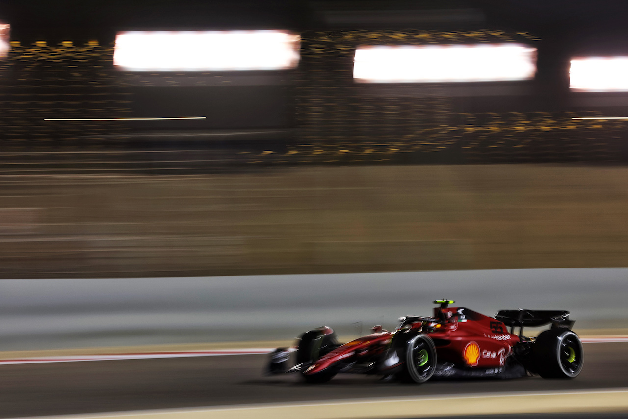 TEST BAHRAIN, Carlos Sainz Jr (ESP) Ferrari F1-75.
11.03.2022. Formula 1 Testing, Sakhir, Bahrain, Day Two.
- www.xpbimages.com, EMail: requests@xpbimages.com © Copyright: Batchelor / XPB Images