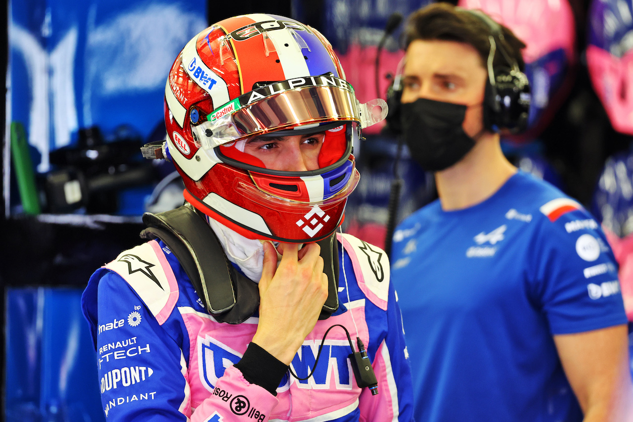 TEST BAHRAIN, Esteban Ocon (FRA) Alpine F1 Team.
11.03.2022. Formula 1 Testing, Sakhir, Bahrain, Day Two.
- www.xpbimages.com, EMail: requests@xpbimages.com © Copyright: Batchelor / XPB Images