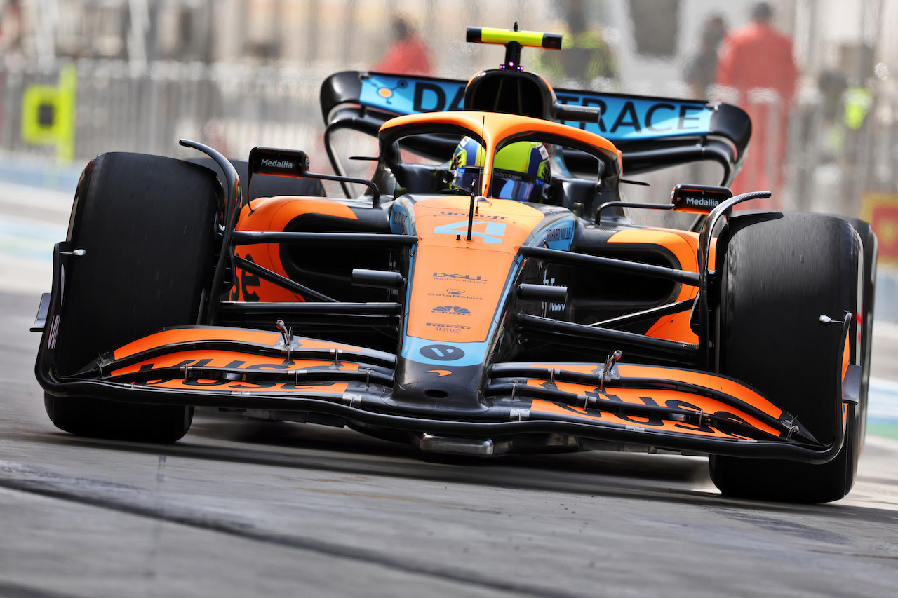 TEST BAHRAIN, Lando Norris (GBR) McLaren MCL36.
11.03.2022. Formula 1 Testing, Sakhir, Bahrain, Day Two.
- www.xpbimages.com, EMail: requests@xpbimages.com © Copyright: Batchelor / XPB Images