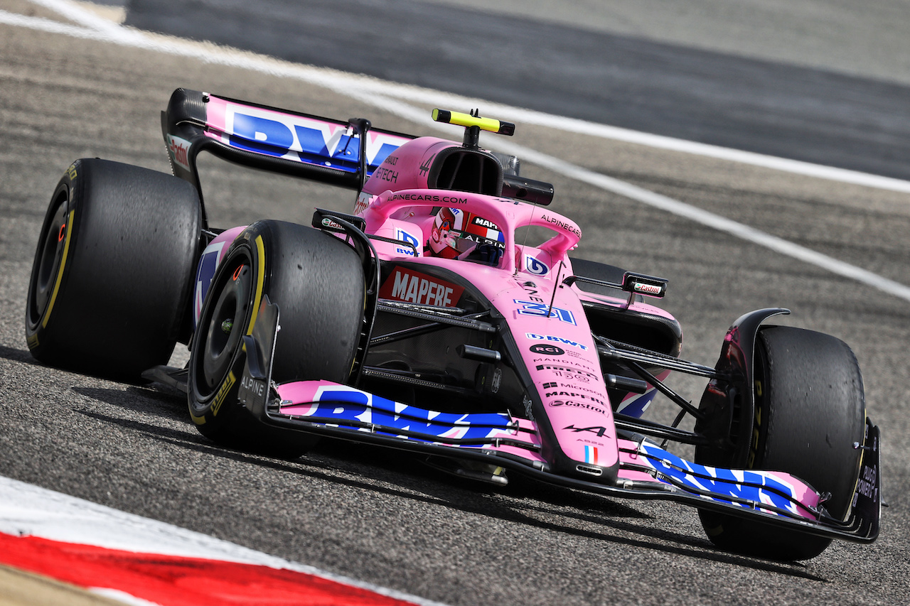 TEST BAHRAIN, Esteban Ocon (FRA) Alpine F1 Team A522.
11.03.2022. Formula 1 Testing, Sakhir, Bahrain, Day Two.
- www.xpbimages.com, EMail: requests@xpbimages.com © Copyright: Moy / XPB Images