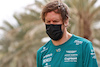 TEST BAHRAIN, Sebastian Vettel (GER) Aston Martin F1 Team.
11.03.2022. Formula 1 Testing, Sakhir, Bahrain, Day Two.
- www.xpbimages.com, EMail: requests@xpbimages.com © Copyright: Batchelor / XPB Images