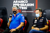 TEST BAHRAIN, (L to R): Otmar Szafnauer (USA) Alpine F1 Team, Team Principal e Christian Horner (GBR) Red Bull Racing Team Principal in the FIA Press Conference.
11.03.2022. Formula 1 Testing, Sakhir, Bahrain, Day Two.
- www.xpbimages.com, EMail: requests@xpbimages.com © Copyright: XPB Images