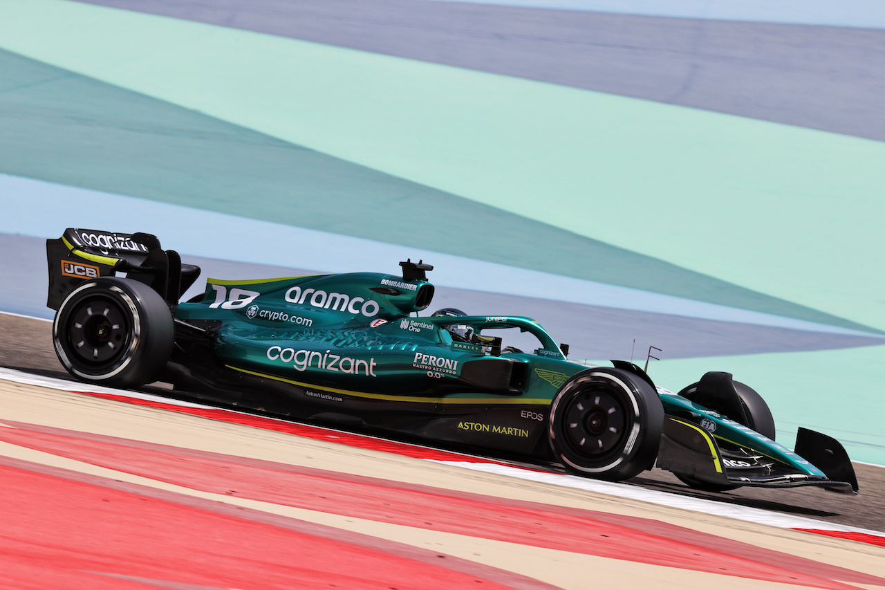 TEST BAHRAIN, Lance Stroll (CDN) Aston Martin F1 Team AMR22.
12.03.2022. Formula 1 Testing, Sakhir, Bahrain, Day Three.
- www.xpbimages.com, EMail: requests@xpbimages.com © Copyright: Moy / XPB Images