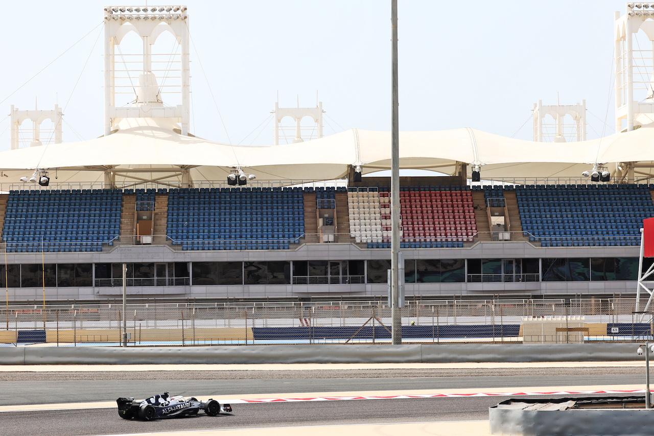 TEST BAHRAIN, Pierre Gasly (FRA) AlphaTauri AT03.
12.03.2022. Formula 1 Testing, Sakhir, Bahrain, Day Three.
- www.xpbimages.com, EMail: requests@xpbimages.com © Copyright: Batchelor / XPB Images