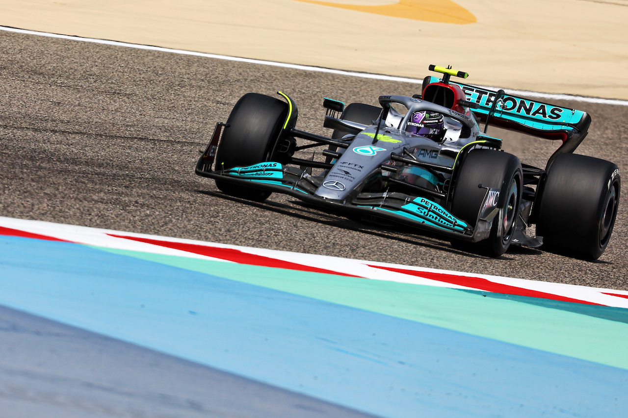 TEST BAHRAIN, Lewis Hamilton (GBR) Mercedes AMG F1 W13.
12.03.2022. Formula 1 Testing, Sakhir, Bahrain, Day Three.
- www.xpbimages.com, EMail: requests@xpbimages.com © Copyright: Batchelor / XPB Images