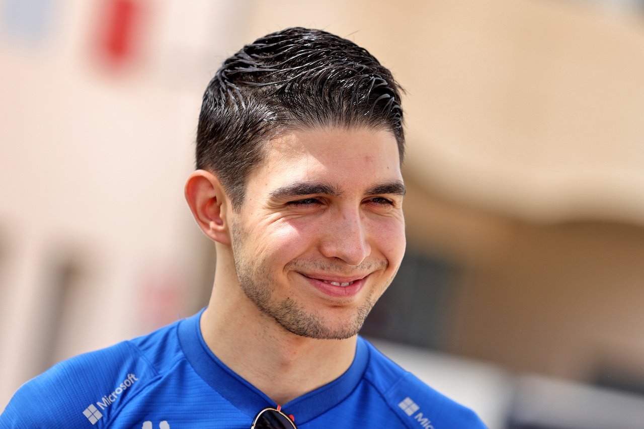 TEST BAHRAIN, Esteban Ocon (FRA) Alpine F1 Team.
12.03.2022. Formula 1 Testing, Sakhir, Bahrain, Day Three.
- www.xpbimages.com, EMail: requests@xpbimages.com © Copyright: Moy / XPB Images