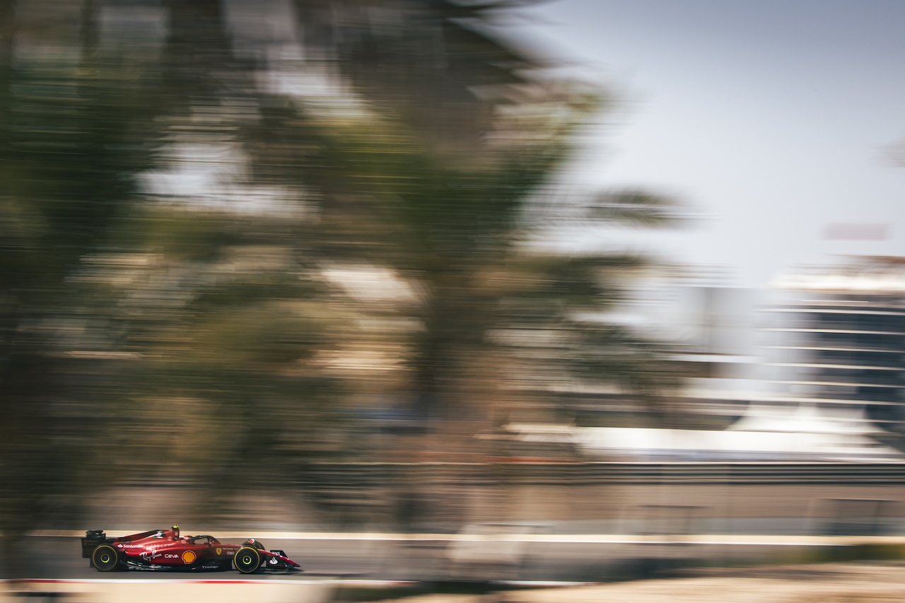 TEST BAHRAIN, Carlos Sainz Jr (ESP) Ferrari F1-75.
12.03.2022. Formula 1 Testing, Sakhir, Bahrain, Day Three.
- www.xpbimages.com, EMail: requests@xpbimages.com © Copyright: Bearne / XPB Images