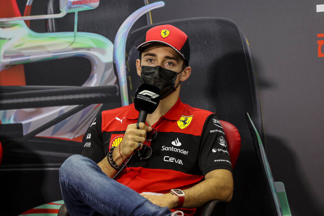TEST BAHRAIN, Charles Leclerc (MON) Ferrari in the FIA Press Conference.
12.03.2022. Formula 1 Testing, Sakhir, Bahrain, Day Three.
- www.xpbimages.com, EMail: requests@xpbimages.com © Copyright: XPB Images