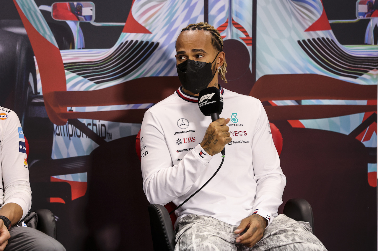 TEST BAHRAIN, Lewis Hamilton (GBR) Mercedes AMG F1 in the FIA Press Conference.
12.03.2022. Formula 1 Testing, Sakhir, Bahrain, Day Three.
- www.xpbimages.com, EMail: requests@xpbimages.com © Copyright: XPB Images