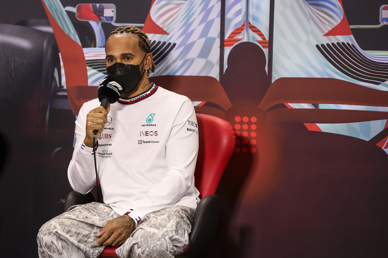 TEST BAHRAIN, Lewis Hamilton (GBR) Mercedes AMG F1 in the FIA Press Conference.
12.03.2022. Formula 1 Testing, Sakhir, Bahrain, Day Three.
- www.xpbimages.com, EMail: requests@xpbimages.com © Copyright: XPB Images