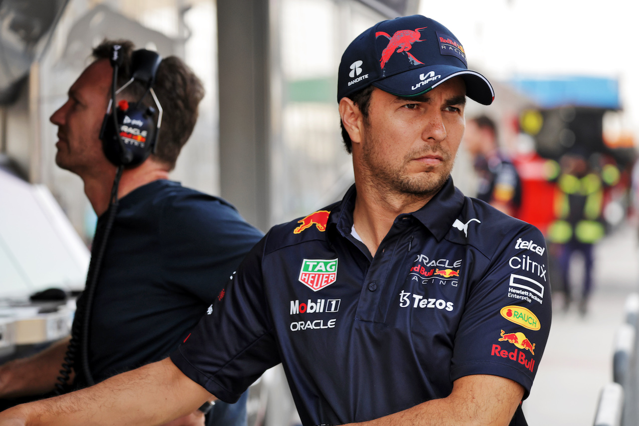 TEST BAHRAIN, Sergio Perez (MEX) Red Bull Racing.
12.03.2022. Formula 1 Testing, Sakhir, Bahrain, Day Three.
- www.xpbimages.com, EMail: requests@xpbimages.com © Copyright: Bearne / XPB Images