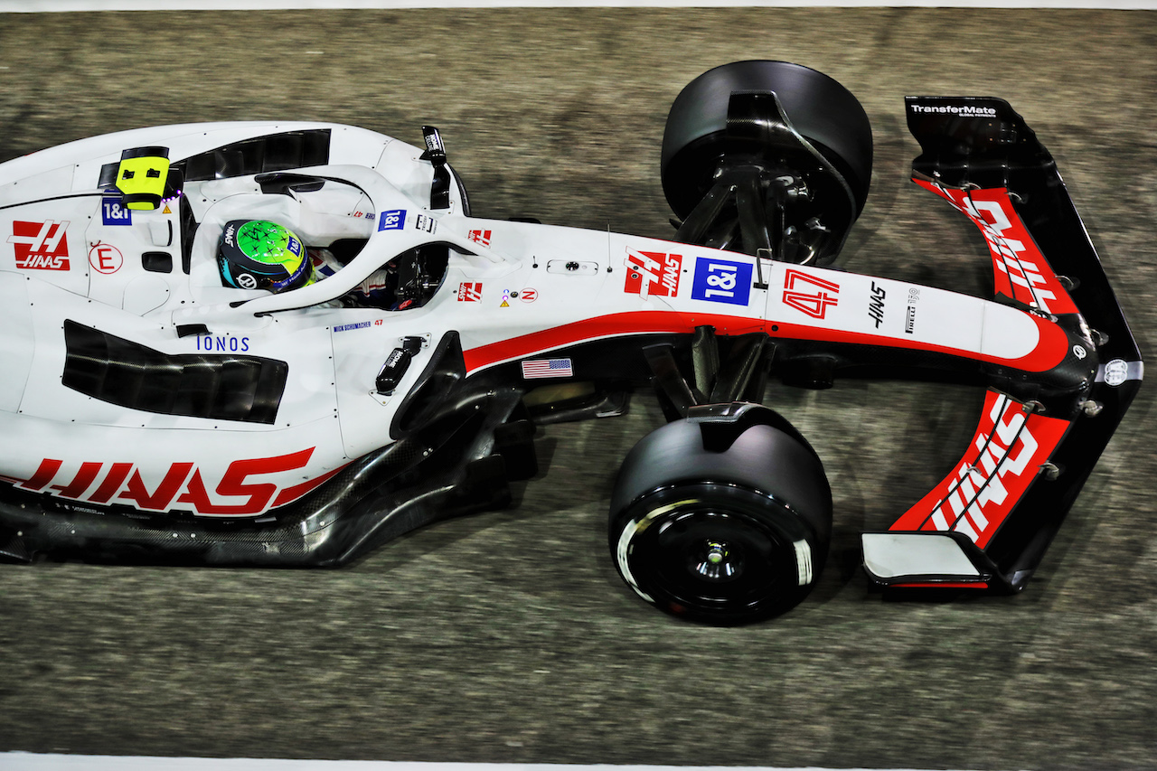 TEST BAHRAIN, Mick Schumacher (GER) Haas VF-22.
12.03.2022. Formula 1 Testing, Sakhir, Bahrain, Day Three.
 - www.xpbimages.com, EMail: requests@xpbimages.com © Copyright: Coates / XPB Images