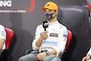 TEST BAHRAIN, Lando Norris (GBR) McLaren in the FIA Press Conference.
12.03.2022. Formula 1 Testing, Sakhir, Bahrain, Day Three.
- www.xpbimages.com, EMail: requests@xpbimages.com © Copyright: XPB Images
