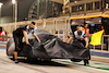 TEST BAHRAIN, The Alfa Romeo F1 Team C42 of Valtteri Bottas (FIN) Alfa Romeo F1 Team is recovered back to the pits.
12.03.2022. Formula 1 Testing, Sakhir, Bahrain, Day Three.
- www.xpbimages.com, EMail: requests@xpbimages.com © Copyright: Moy / XPB Images