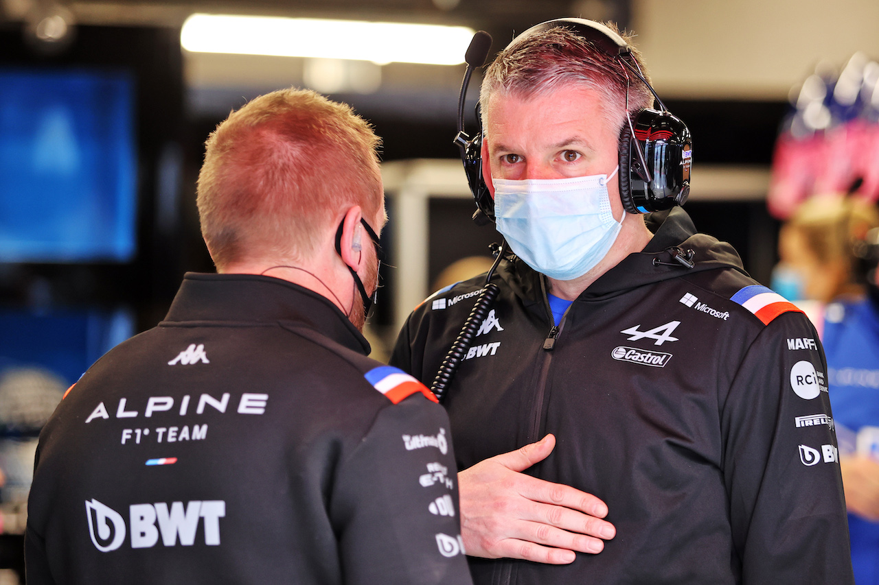 TEST BARCELLONA, Matt Harman (GBR) Alpine F1 Team Technical Director.
23.02.2022. Formula One Testing, Day One, Barcelona, Spain. Wednesday.
- www.xpbimages.com, EMail: requests@xpbimages.com © Copyright: Moy / XPB Images