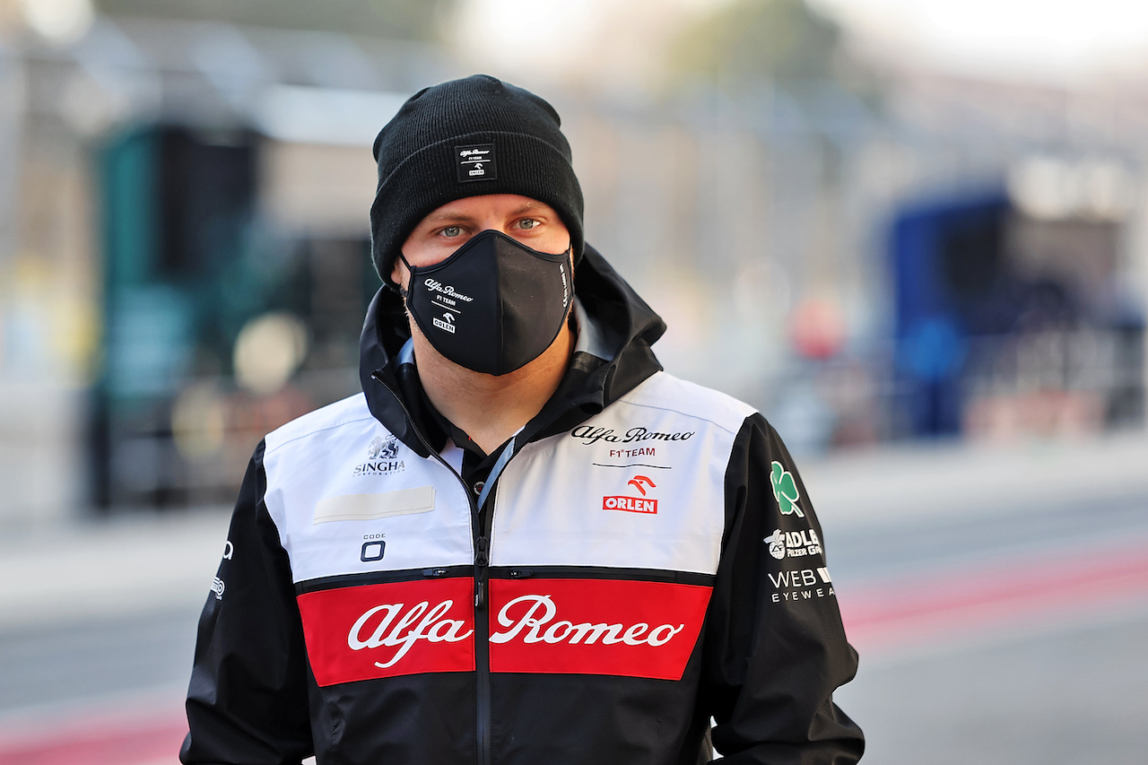 TEST BARCELLONA, Mick Schumacher (GER) Haas F1 Team.
23.02.2022. Formula One Testing, Day One, Barcelona, Spain. Wednesday.
- www.xpbimages.com, EMail: requests@xpbimages.com © Copyright: Moy / XPB Images