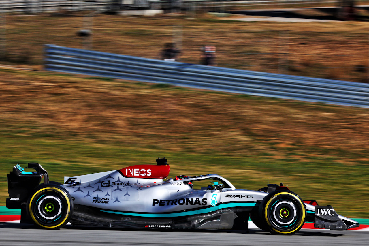 TEST BARCELLONA, George Russell (GBR) Mercedes AMG F1 W13.
23.02.2022. Formula One Testing, Day One, Barcelona, Spain. Wednesday.
- www.xpbimages.com, EMail: requests@xpbimages.com © Copyright: Batchelor / XPB Images
