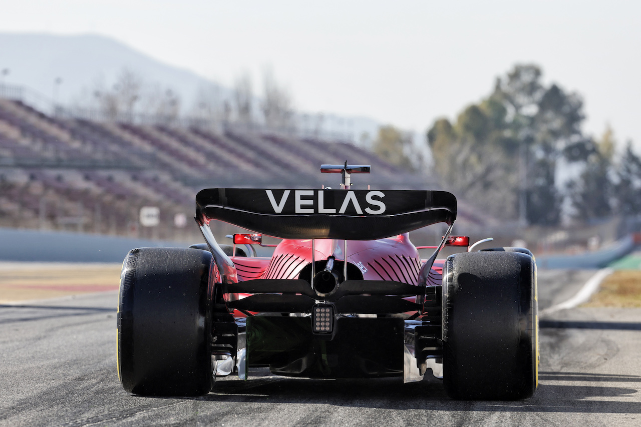 TEST BARCELLONA, Charles Leclerc (MON) Ferrari F1-75.
23.02.2022. Formula One Testing, Day One, Barcelona, Spain. Wednesday.
- www.xpbimages.com, EMail: requests@xpbimages.com © Copyright: Bearne / XPB Images