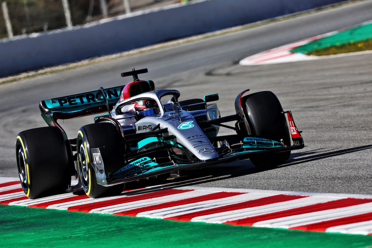 TEST BARCELLONA, George Russell (GBR) Mercedes AMG F1 W13.
23.02.2022. Formula One Testing, Day One, Barcelona, Spain. Wednesday.
- www.xpbimages.com, EMail: requests@xpbimages.com © Copyright: Batchelor / XPB Images