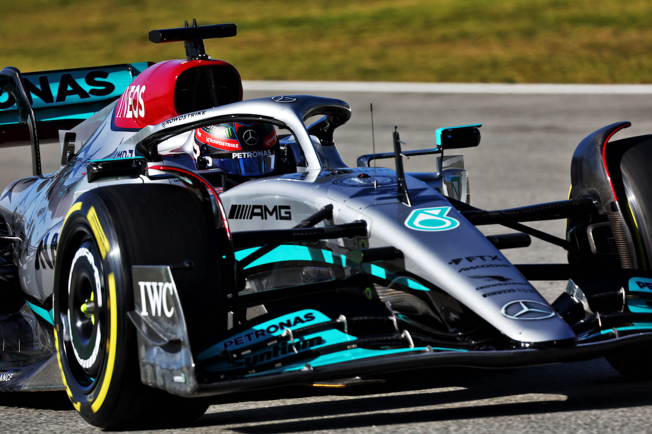 TEST BARCELLONA, George Russell (GBR) Mercedes AMG F1 W13.
23.02.2022. Formula One Testing, Day One, Barcelona, Spain. Wednesday.
- www.xpbimages.com, EMail: requests@xpbimages.com © Copyright: Batchelor / XPB Images
