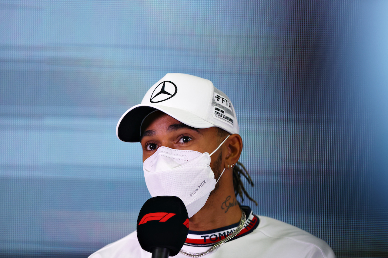 TEST BARCELLONA, Lewis Hamilton (GBR) Mercedes AMG F1 in the FIA Press Conference.
23.02.2022. Formula One Testing, Day One, Barcelona, Spain. Wednesday.
- www.xpbimages.com, EMail: requests@xpbimages.com © Copyright: FIA Pool Image for Editorial Use Only