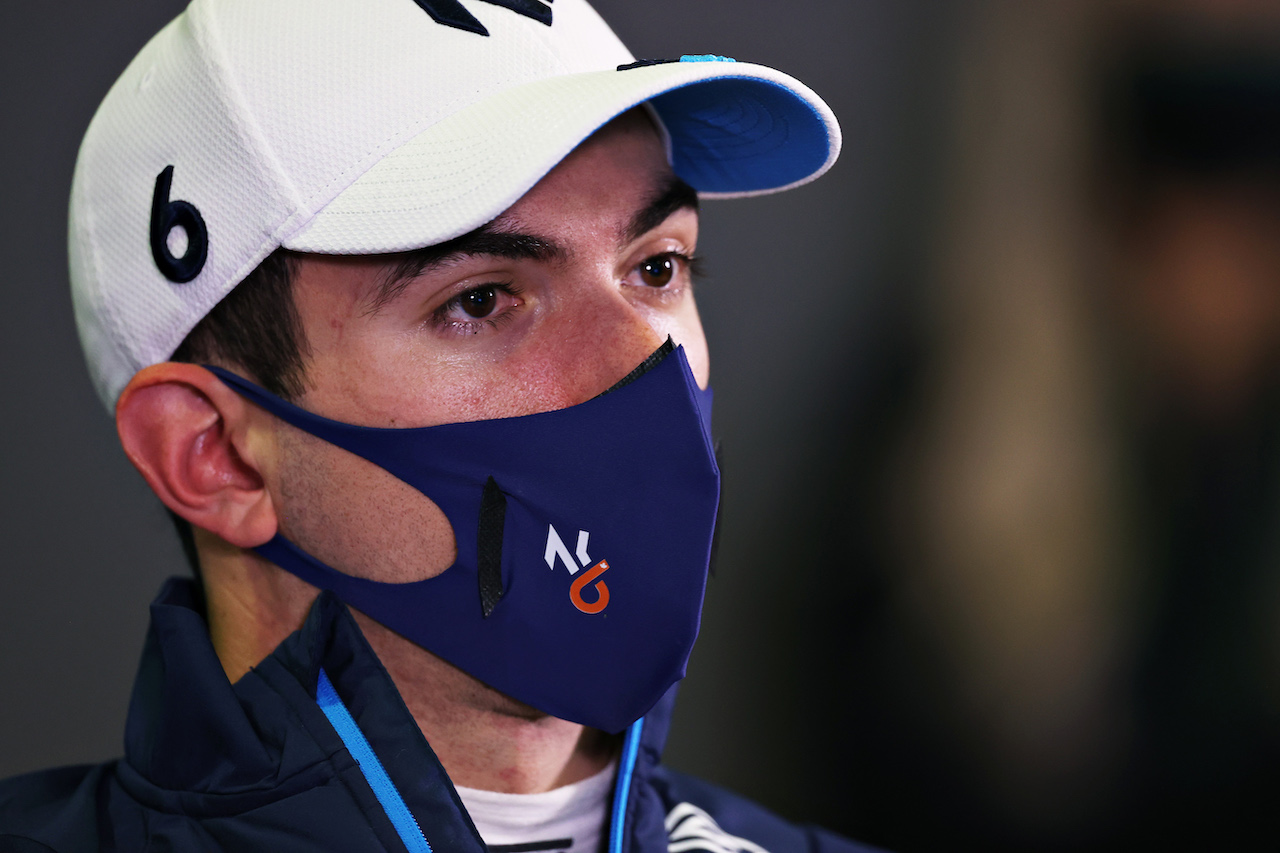 TEST BARCELLONA, Nicholas Latifi (CDN) Williams Racing in the FIA Press Conference.
23.02.2022. Formula One Testing, Day One, Barcelona, Spain. Wednesday.
- www.xpbimages.com, EMail: requests@xpbimages.com © Copyright: FIA Pool Image for Editorial Use Only