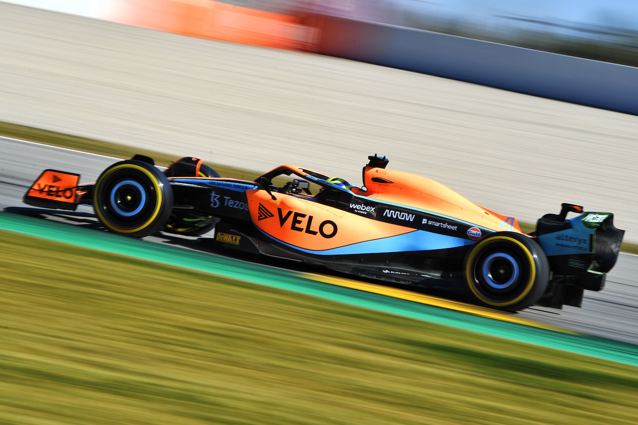 TEST BARCELLONA, Lando Norris (GBR) McLaren MCL36.
23.02.2022. Formula One Testing, Day One, Barcelona, Spain. Wednesday.
- www.xpbimages.com, EMail: requests@xpbimages.com © Copyright: Price / XPB Images