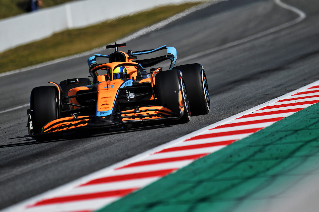 TEST BARCELLONA, Lando Norris (GBR) McLaren MCL36.
23.02.2022. Formula One Testing, Day One, Barcelona, Spain. Wednesday.
- www.xpbimages.com, EMail: requests@xpbimages.com © Copyright: Price / XPB Images
