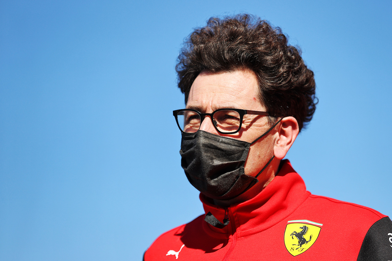 TEST BARCELLONA, Mattia Binotto (ITA) Ferrari Team Principal.
23.02.2022. Formula One Testing, Day One, Barcelona, Spain. Wednesday.
- www.xpbimages.com, EMail: requests@xpbimages.com © Copyright: Moy / XPB Images