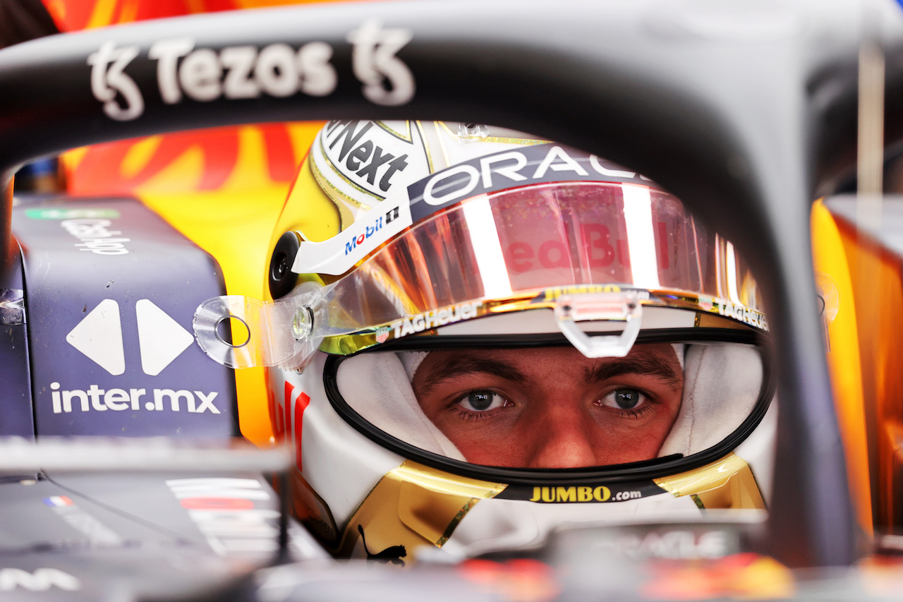 TEST BARCELLONA, Max Verstappen (NLD) Red Bull Racing RB18.
23.02.2022. Formula One Testing, Day One, Barcelona, Spain. Wednesday.
- www.xpbimages.com, EMail: requests@xpbimages.com © Copyright: Moy / XPB Images