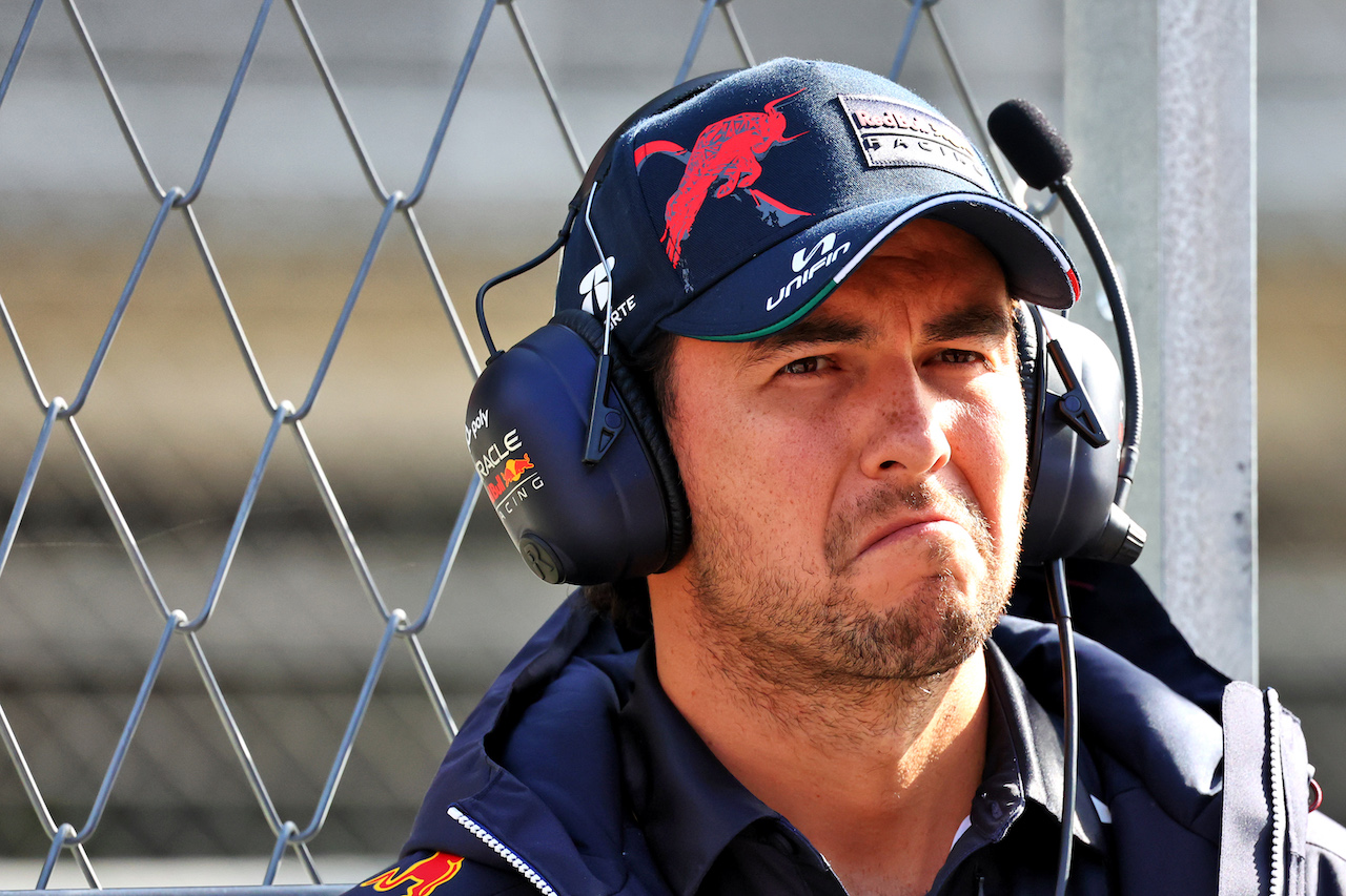 TEST BARCELLONA, Sergio Perez (MEX) Red Bull Racing.
23.02.2022. Formula One Testing, Day One, Barcelona, Spain. Wednesday.
- www.xpbimages.com, EMail: requests@xpbimages.com © Copyright: Batchelor / XPB Images