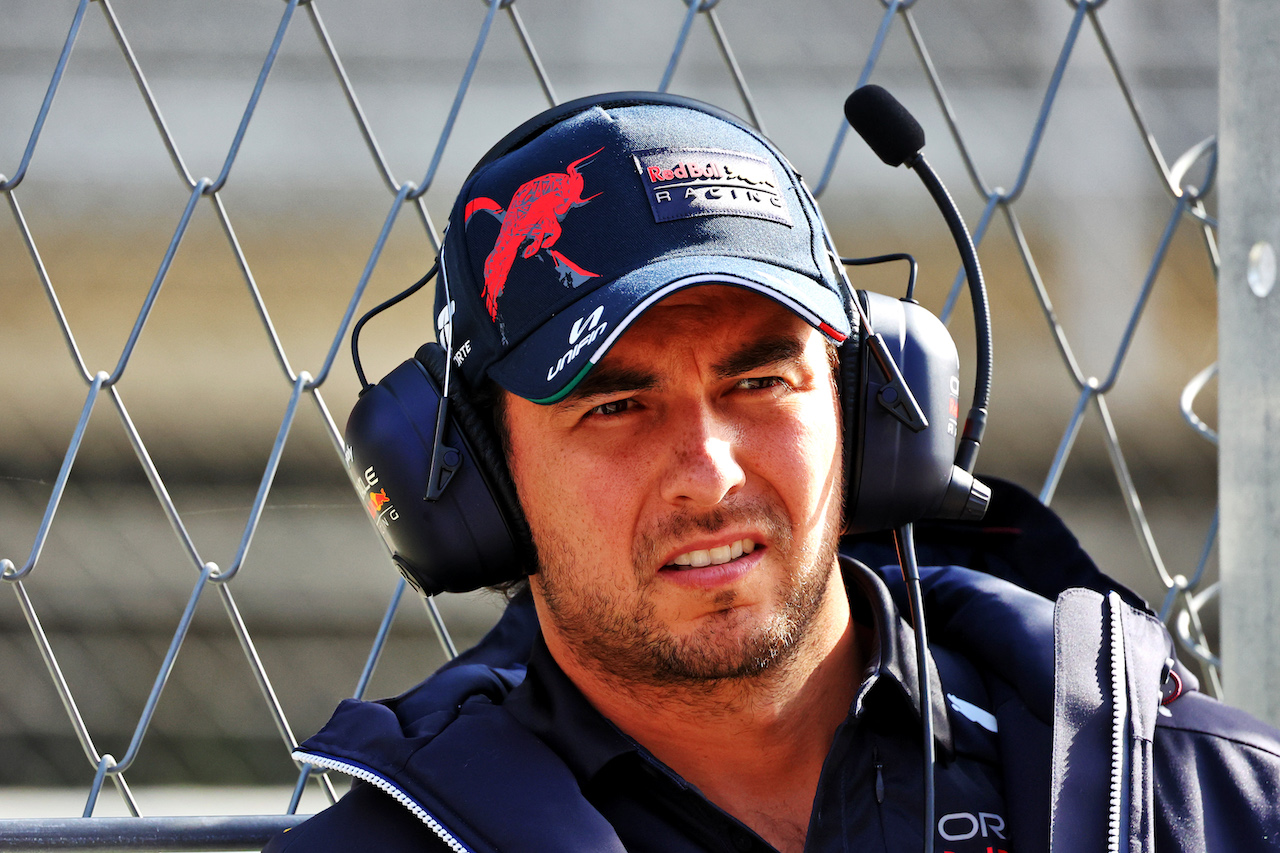 TEST BARCELLONA, Sergio Perez (MEX) Red Bull Racing.
23.02.2022. Formula One Testing, Day One, Barcelona, Spain. Wednesday.
- www.xpbimages.com, EMail: requests@xpbimages.com © Copyright: Batchelor / XPB Images