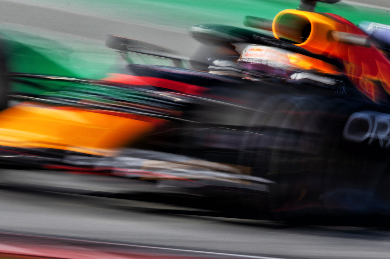 TEST BARCELLONA, Max Verstappen (NLD) Red Bull Racing RB18.
23.02.2022. Formula One Testing, Day One, Barcelona, Spain. Wednesday.
- www.xpbimages.com, EMail: requests@xpbimages.com © Copyright: Rew / XPB Images