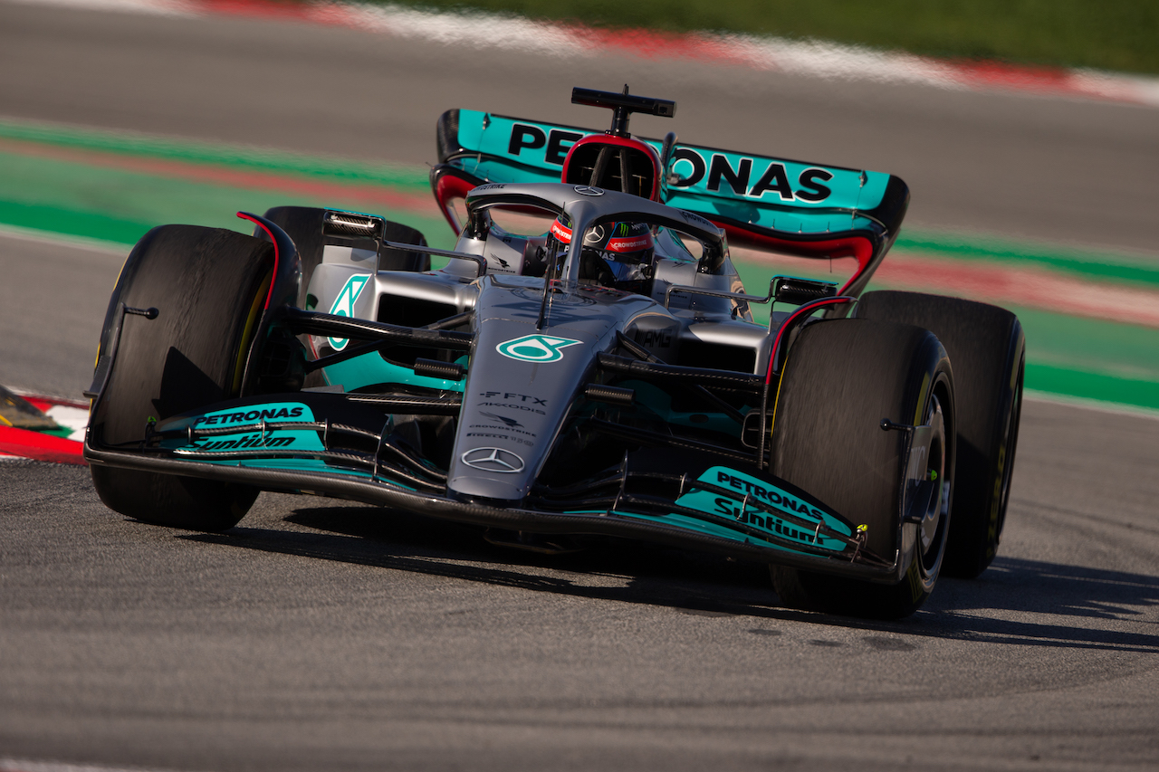 TEST BARCELLONA, George Russell (GBR) Mercedes AMG F1 W13.
23.02.2022. Formula One Testing, Day One, Barcelona, Spain. Wednesday.
- www.xpbimages.com, EMail: requests@xpbimages.com © Copyright: Rew / XPB Images