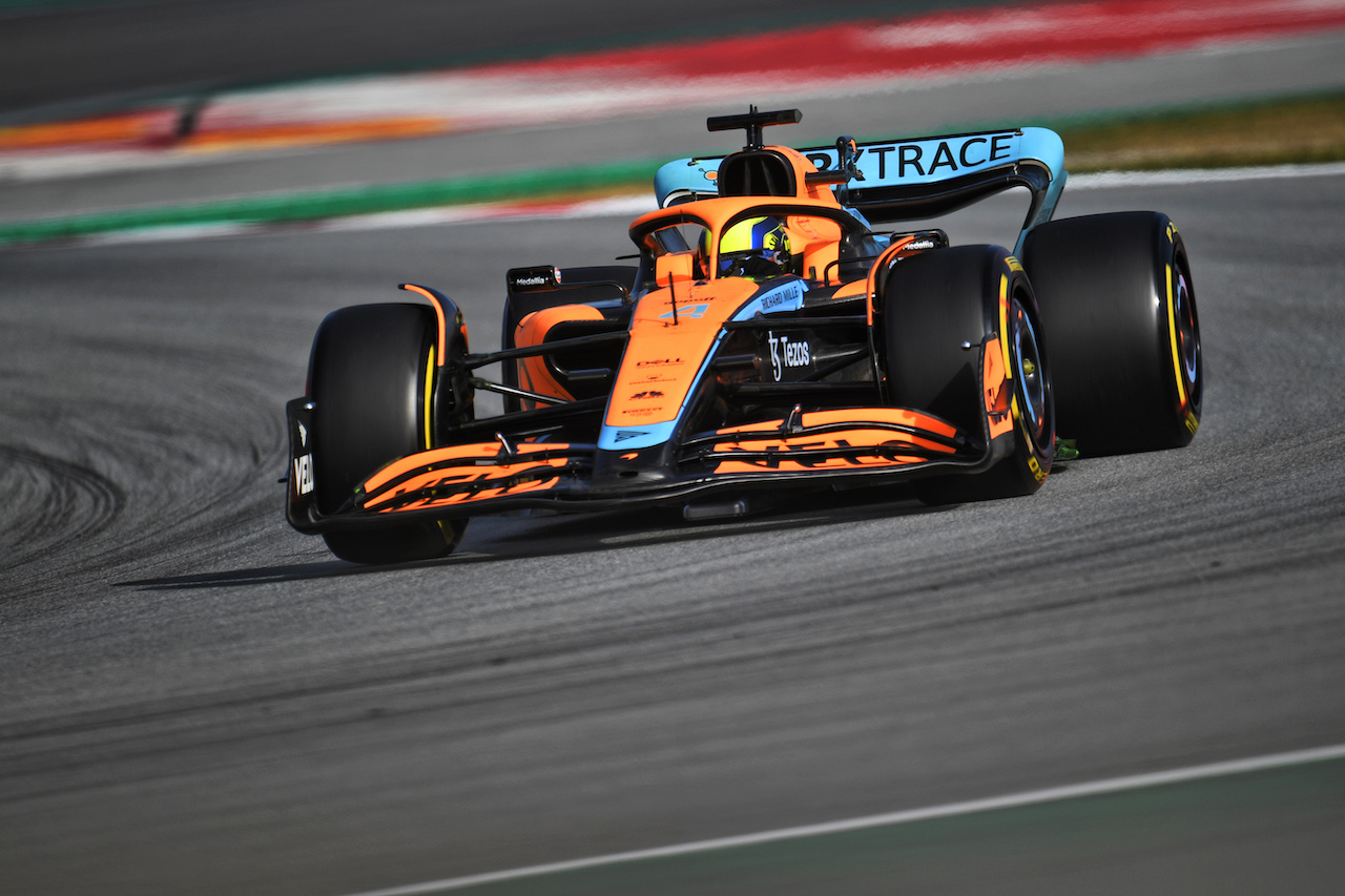 TEST BARCELLONA, Lando Norris (GBR) McLaren MCL36.
23.02.2022. Formula One Testing, Day One, Barcelona, Spain. Wednesday.
- www.xpbimages.com, EMail: requests@xpbimages.com © Copyright: Price / XPB Images