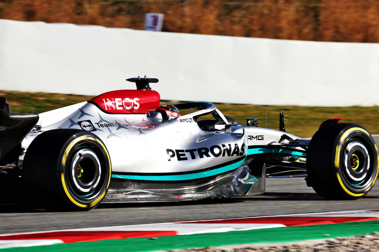 TEST BARCELLONA, George Russell (GBR) Mercedes AMG F1 W13.
23.02.2022. Formula One Testing, Day One, Barcelona, Spain. Wednesday.
- www.xpbimages.com, EMail: requests@xpbimages.com © Copyright: Batchelor / XPB Images