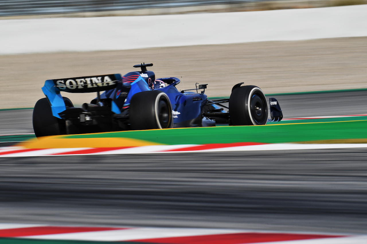 TEST BARCELLONA, Alexander Albon (THA) Williams Racing FW44.
23.02.2022. Formula One Testing, Day One, Barcelona, Spain. Wednesday.
- www.xpbimages.com, EMail: requests@xpbimages.com © Copyright: Price / XPB Images