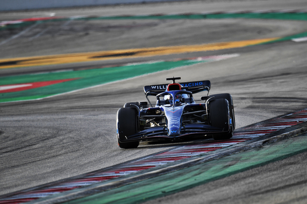 TEST BARCELLONA, Alexander Albon (THA) Williams Racing FW44.
23.02.2022. Formula One Testing, Day One, Barcelona, Spain. Wednesday.
- www.xpbimages.com, EMail: requests@xpbimages.com © Copyright: Price / XPB Images